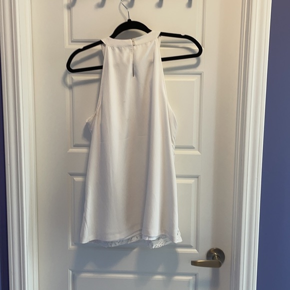 Beautiful Banana Republic lace halter top - Picture 3 of 4